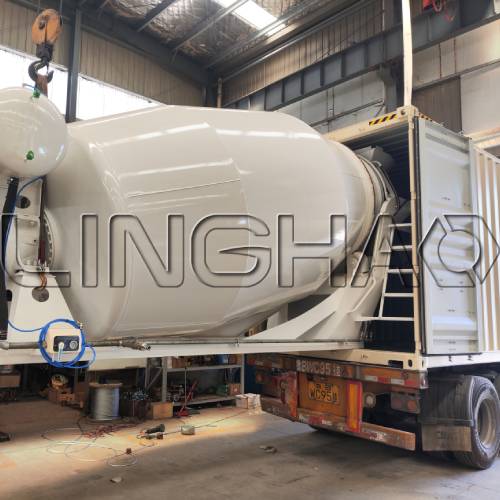 Mixer drum installation on concrete mixer truck chassis